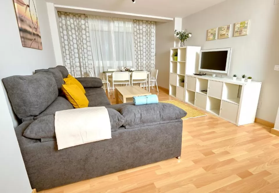 Holidays2Malaga- Salitre 3 bedroom