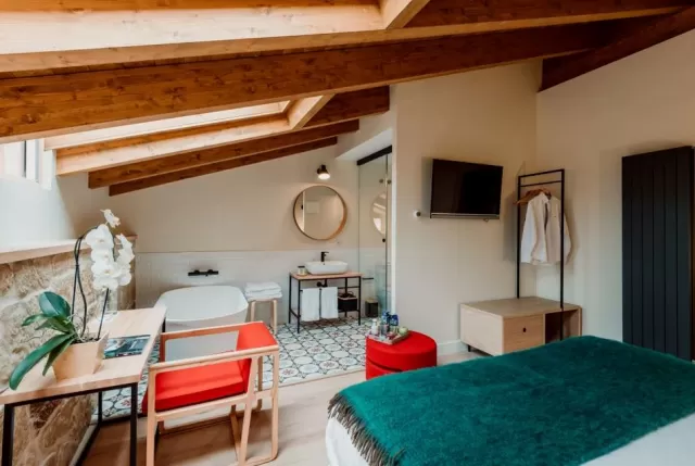 Suite 2