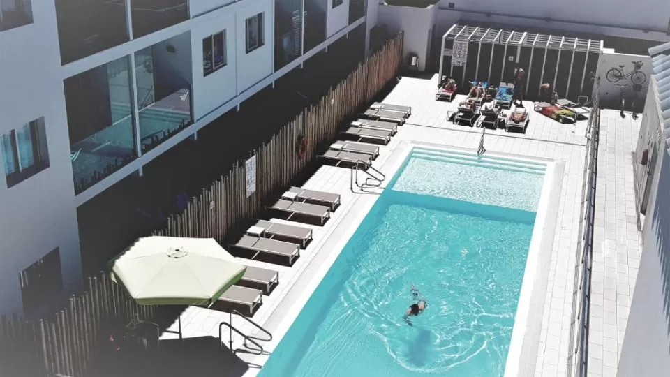 Apartafriends- Cozy, Sunset and Pool