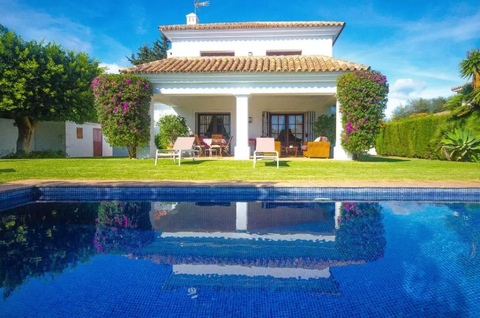 Galindo Beach- Villa del Mar