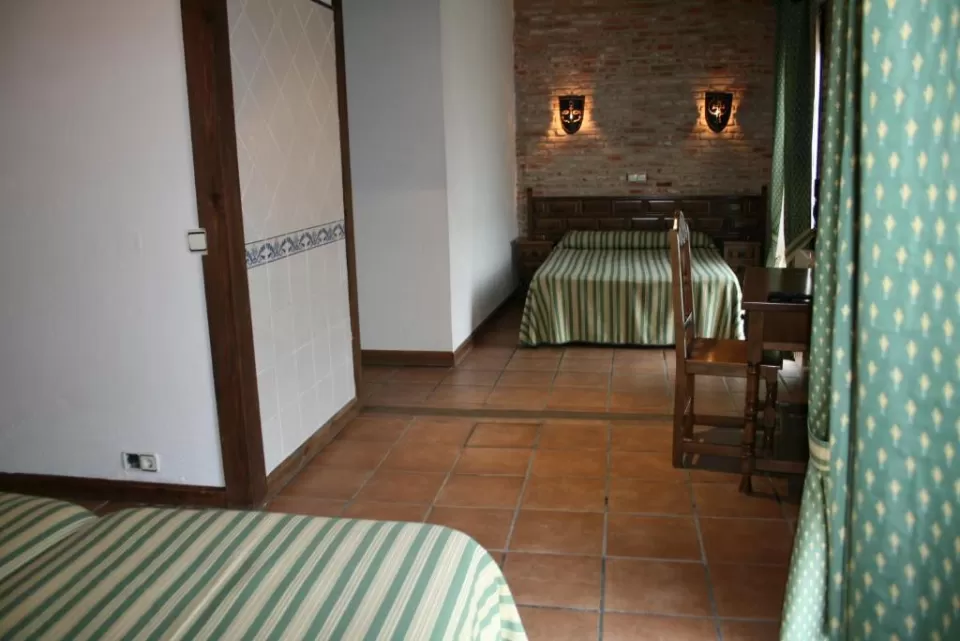 Habitación cuádruple 21 (3 camas)