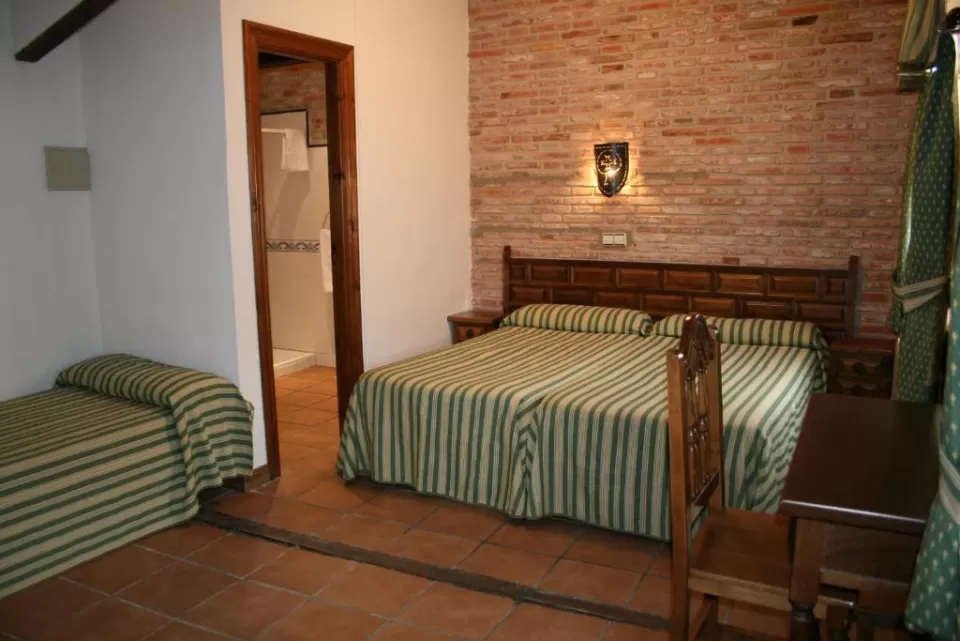 Habitación cuádruple 25 (3 camas)