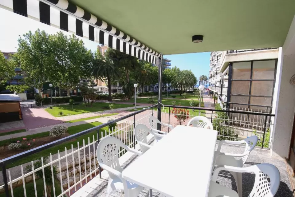 Costa Daurada Apartments- Tauro