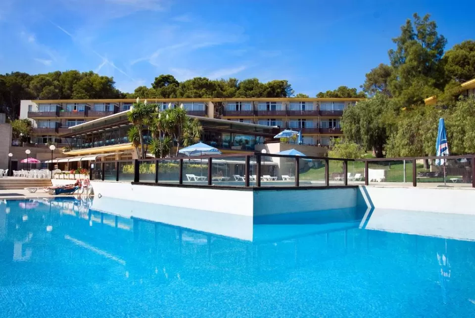 Bertur Apartments- Comtat Sant Jordi 24 M 2