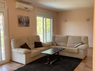 Salon avec fauteuils