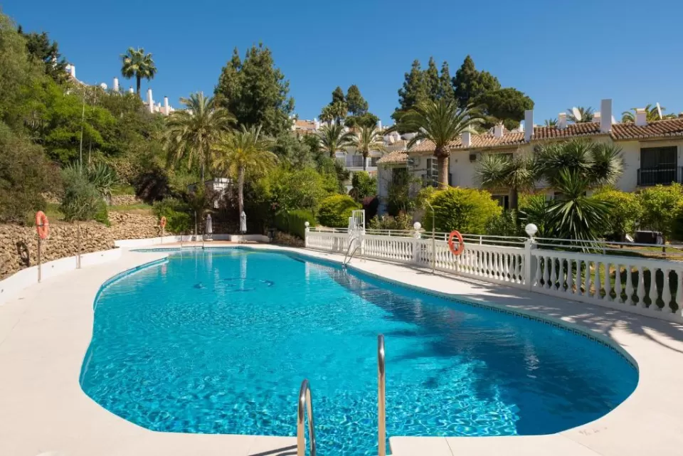 GHR Rentals- Calahonda Townhouse