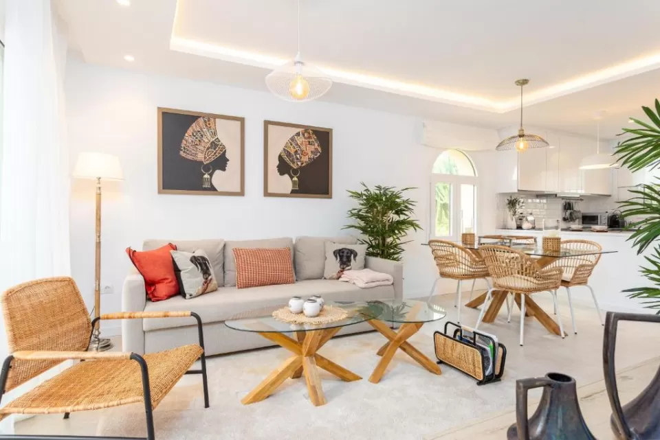 GHR Rentals- Club Delta Apartment