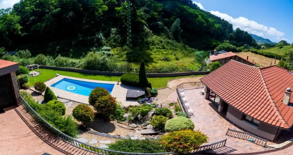 Urdaibai Rentals- Sarren Villa Pool
