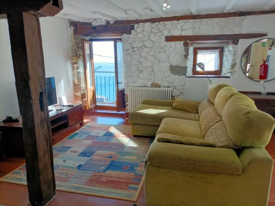 Urdaibai Rentals- La Txalupa de Elatxobe