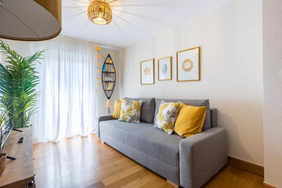 Urdaibai Rentals- Old Town Home
