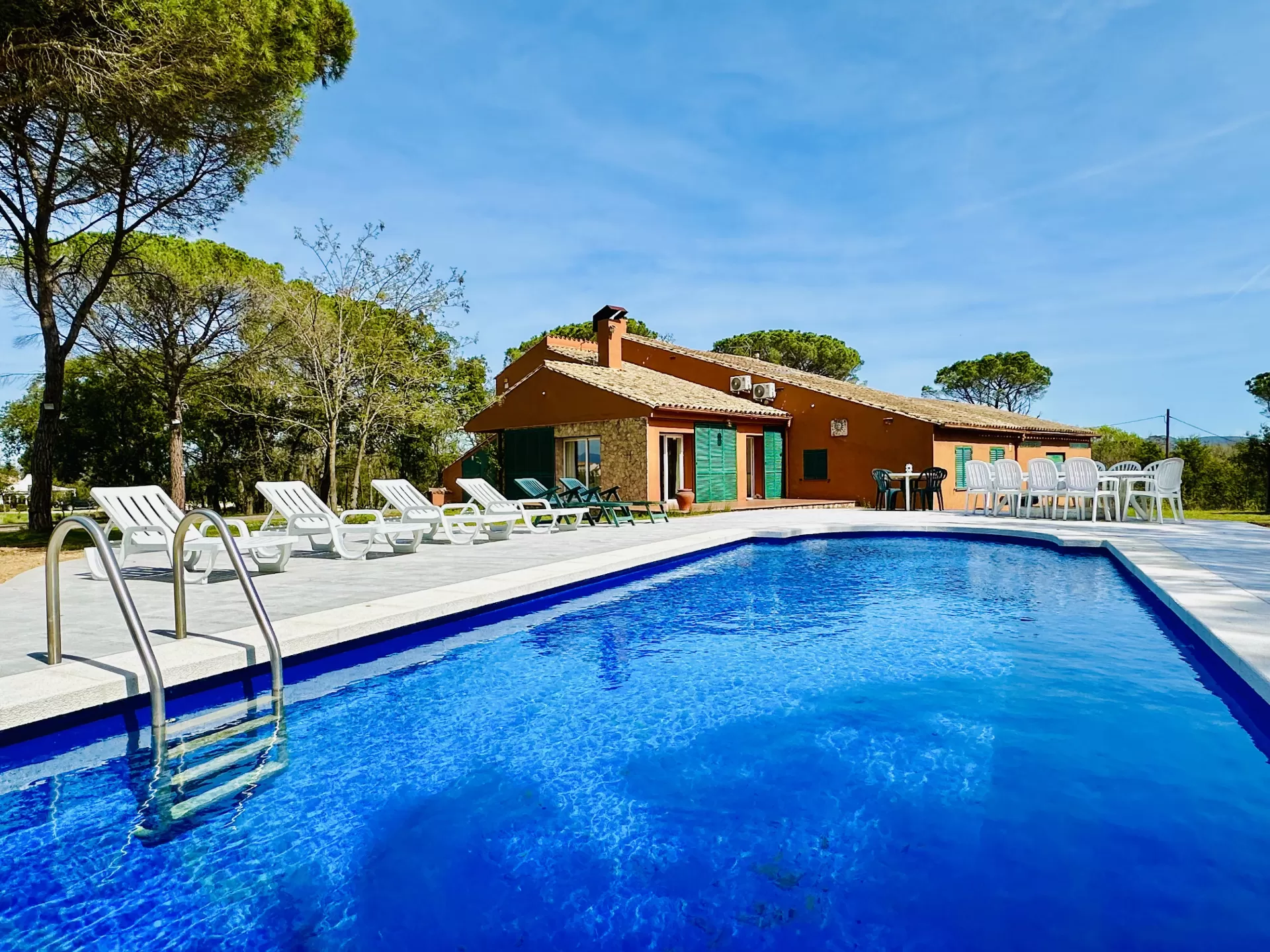 Pins CostaBravaSi - Piscina, A/C, wifi, parking
