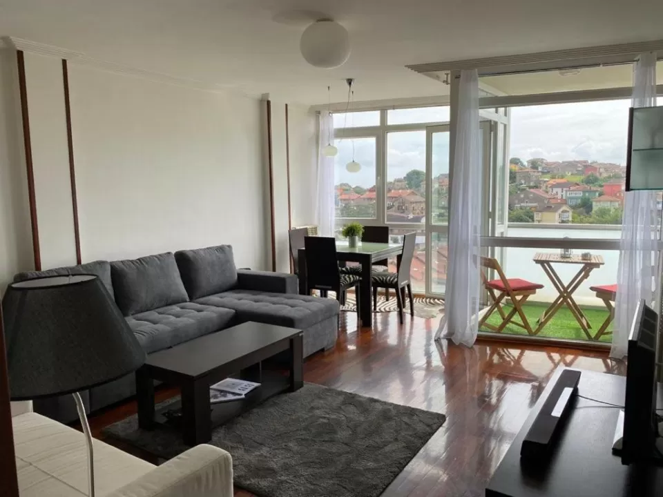 Pisazo con vistas y garaje privado