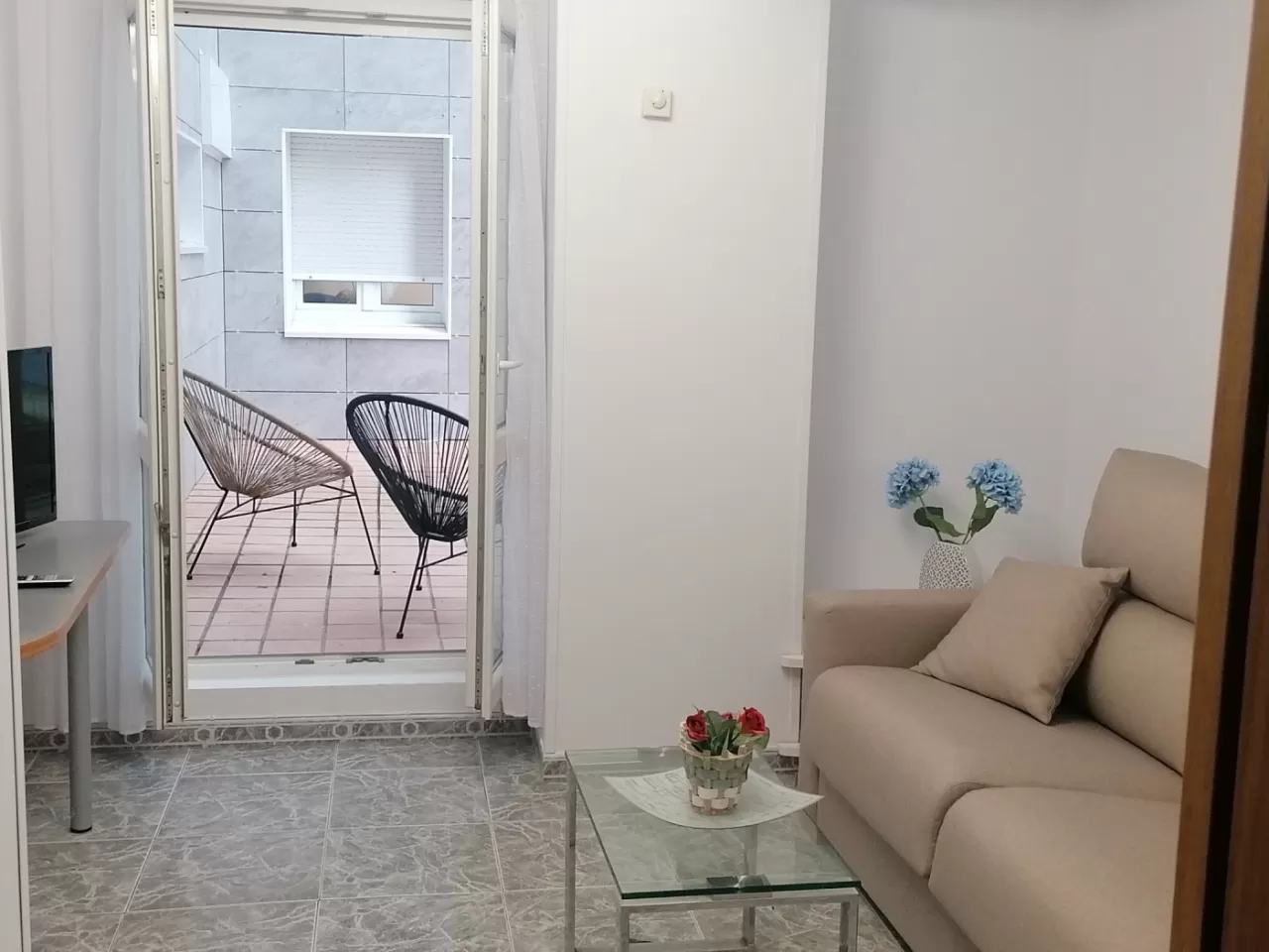 Coqueto apartamento en alameda principal