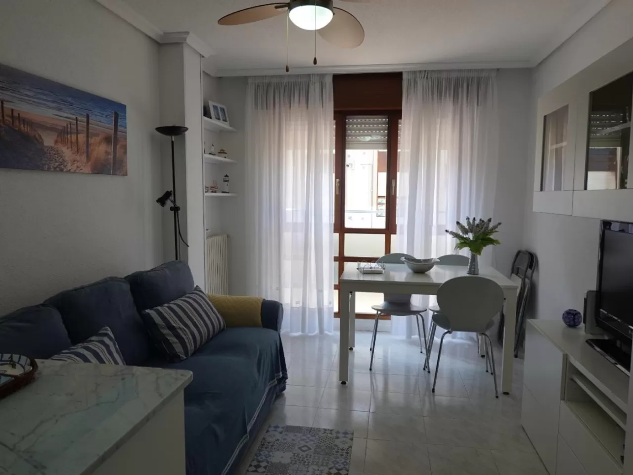Nuevo Apartamento con piscina y parking