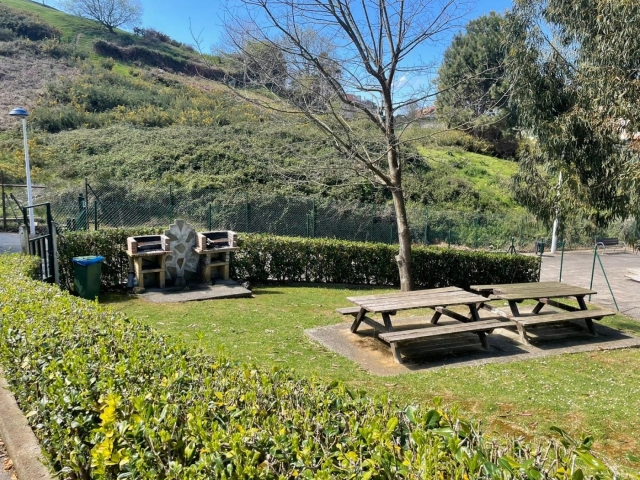 Nuevo Apartamento con piscina y parking