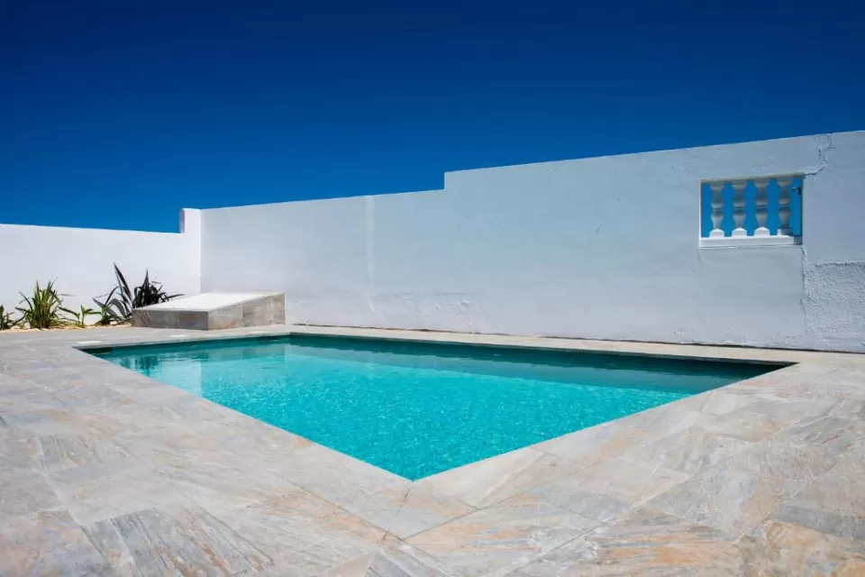 Calma Holiday Home