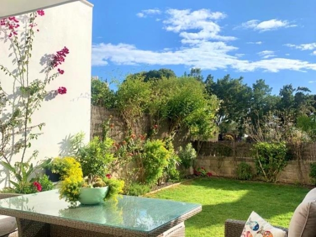 Amplio jardin 