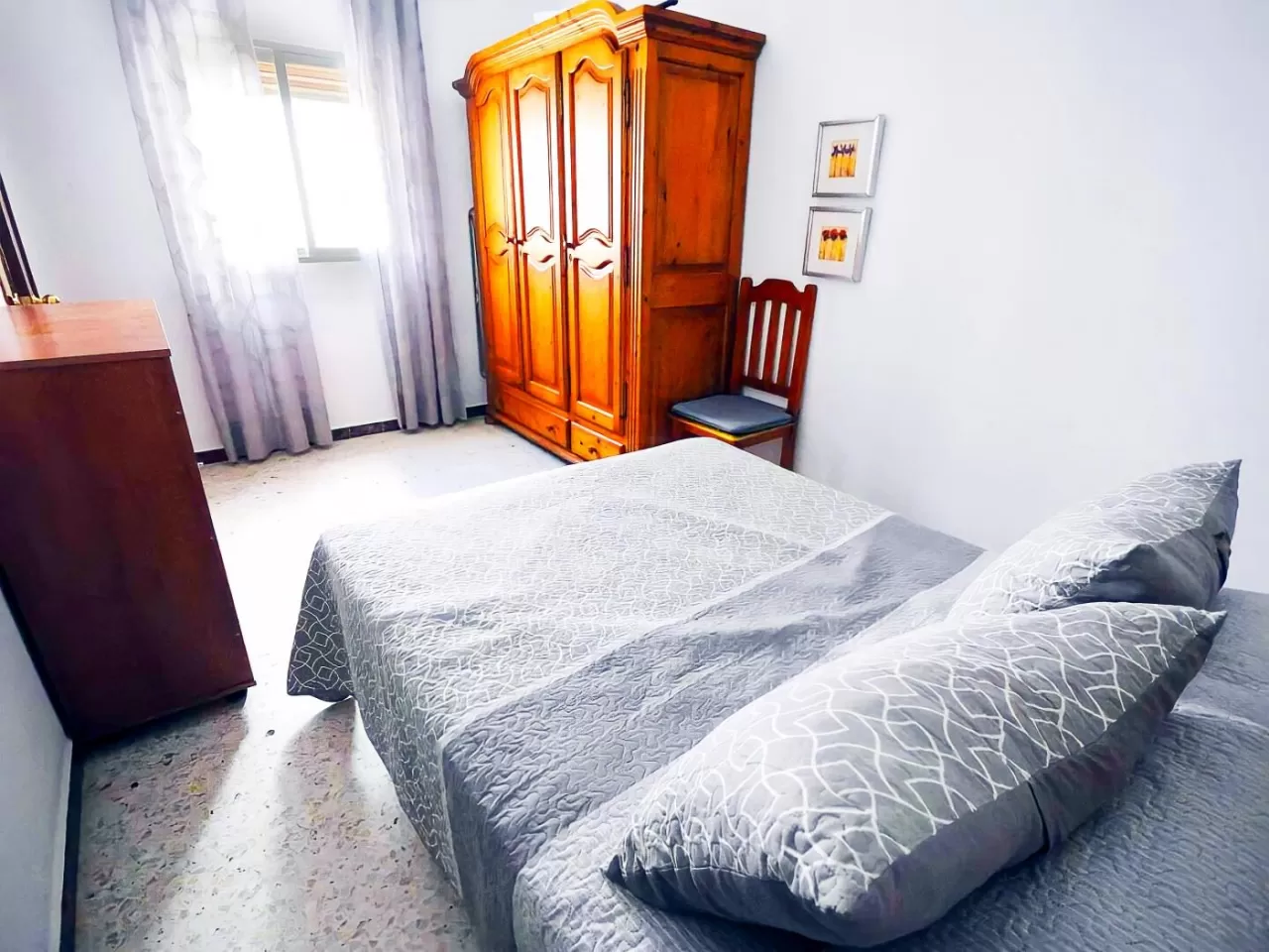 Apartamento cerca del mar solo familias y parejas