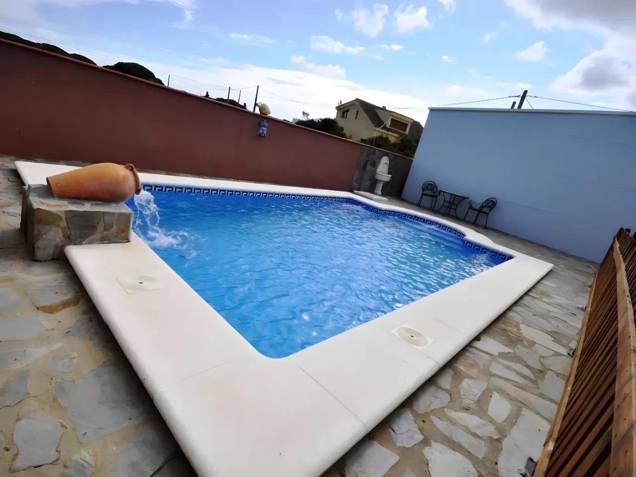 Chalet rural con piscina privada solo familias