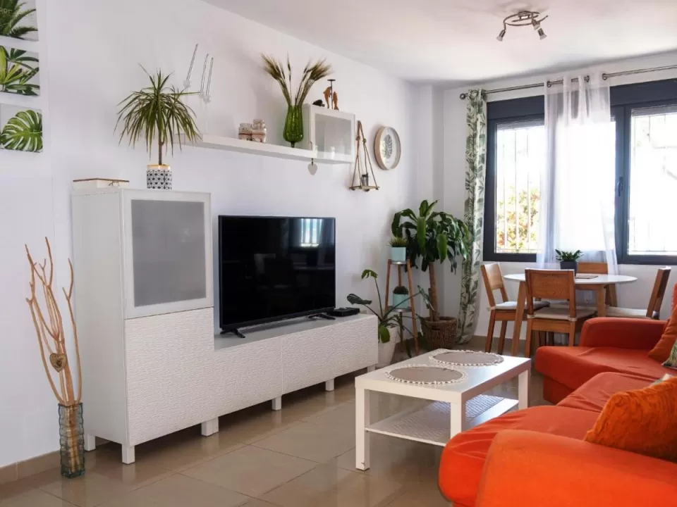 Apartamento junto al mar con garaje