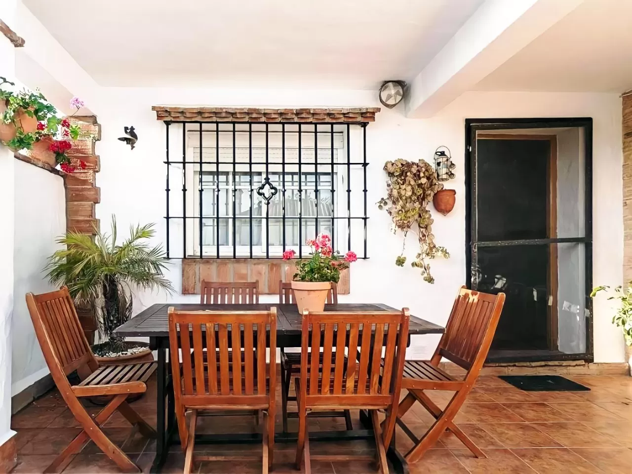 Apartamento con piscina compartida