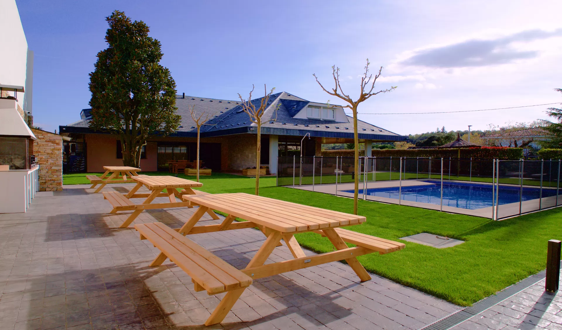 Casa de Vacaciones con pádel by Can Forcadell