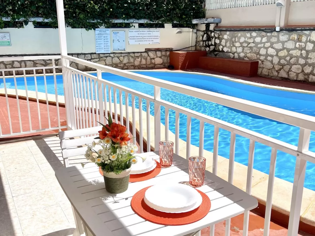 Apartbeach Vangogh climatizado y vistas piscina