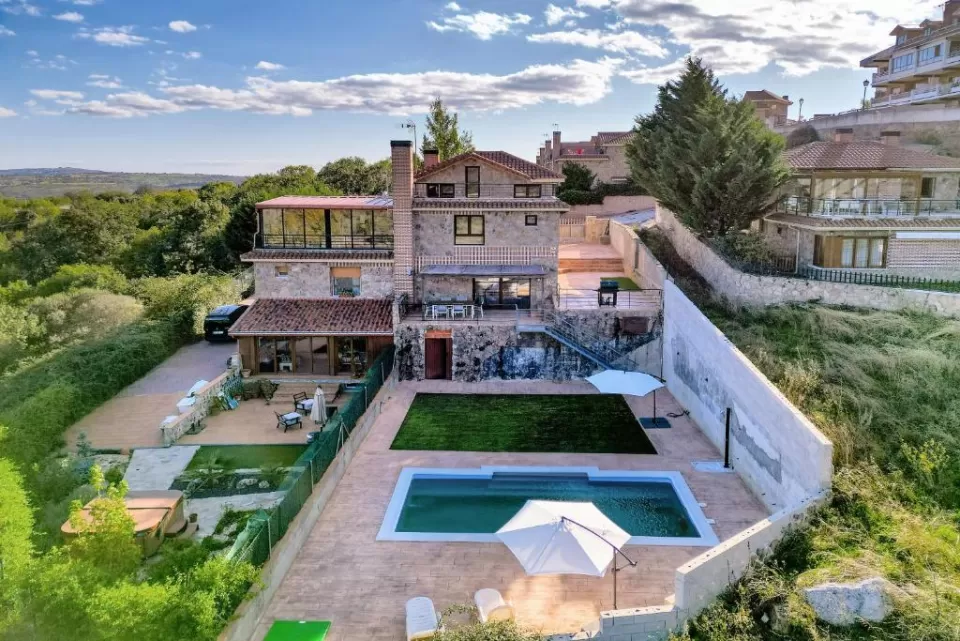 Home Apo- Villa Más Vida