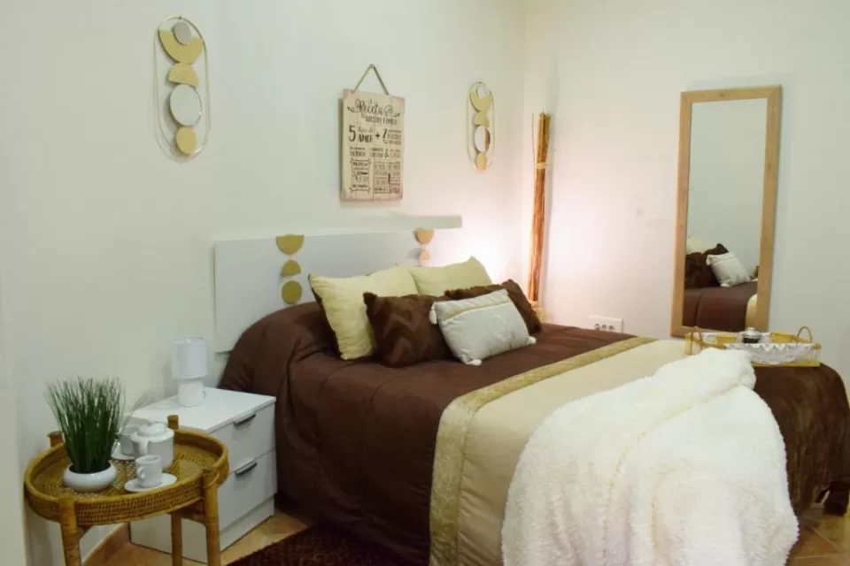 HoliBai- Ruliña. Romántica Private Ensuite