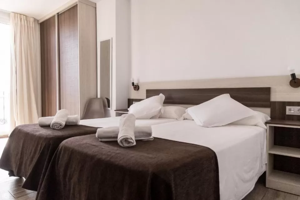 Double Room With Balconies To The Castle