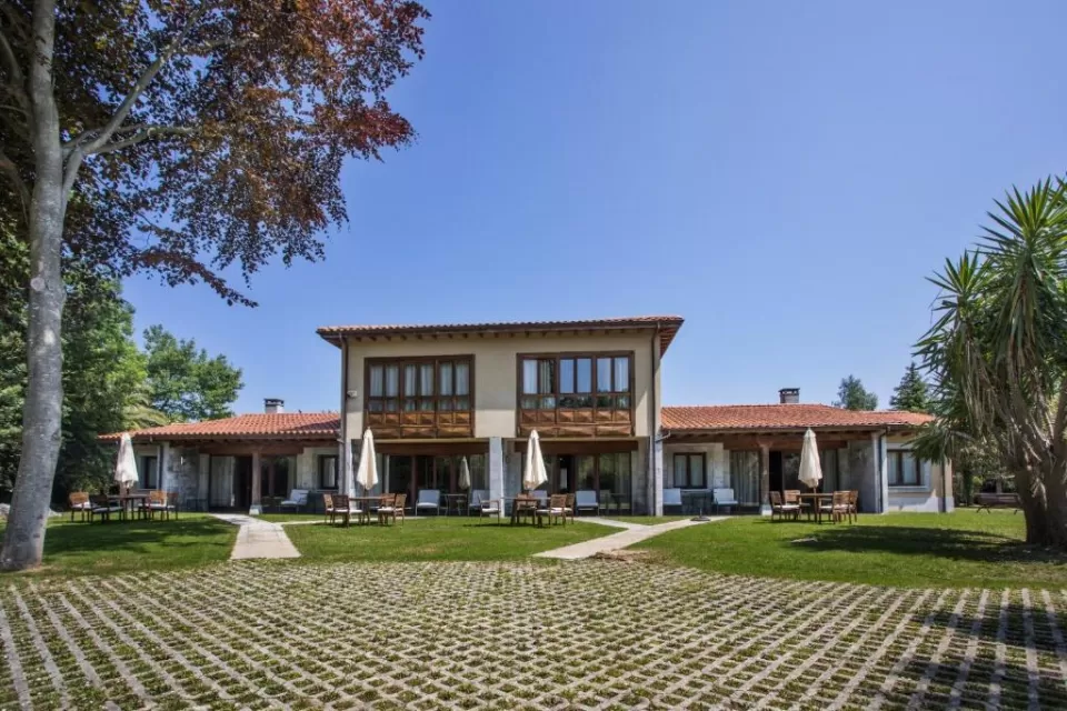 Apartamentos Buga II