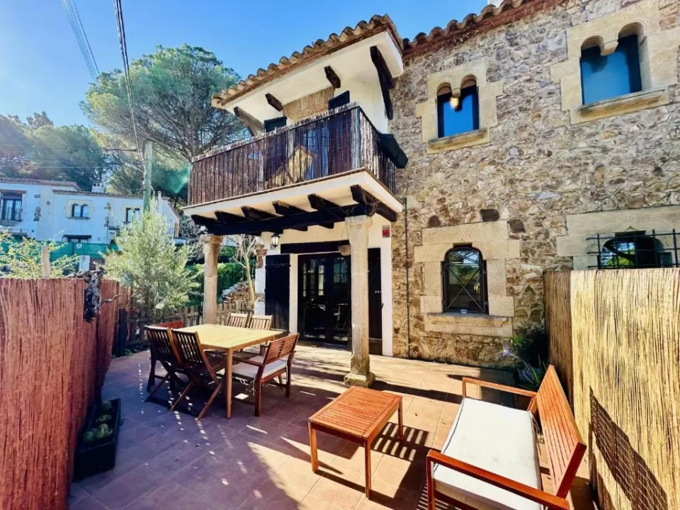 Agudes CostaBravaSi- Golf, A/C, wifi, jardín
