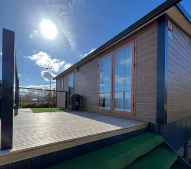 Bungalow Deluxe