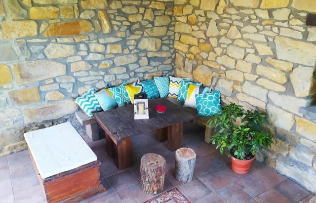 Amplio exterior y plantas