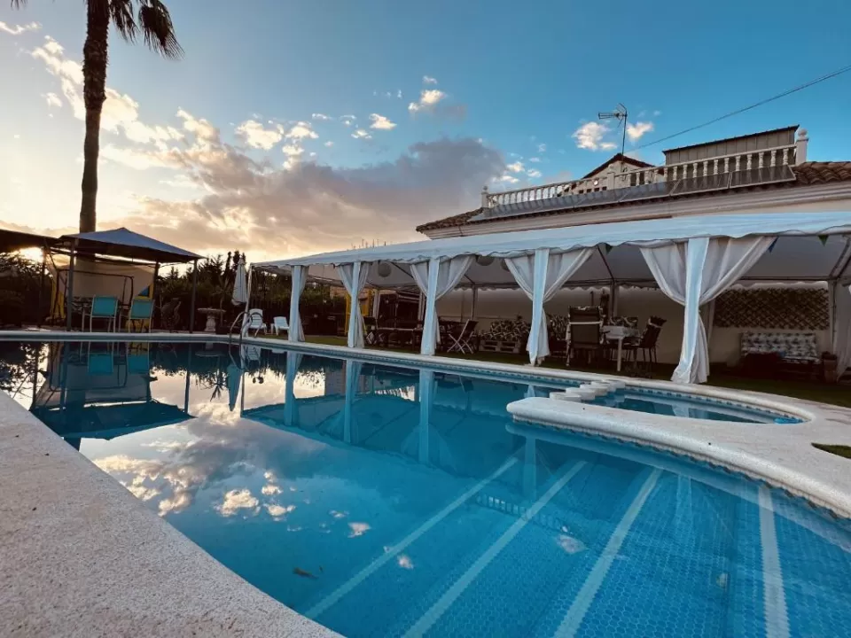 Casa piscina y spa El Perdio 16