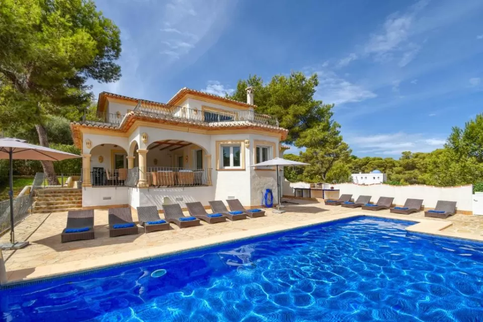 Villa Anngo Dos