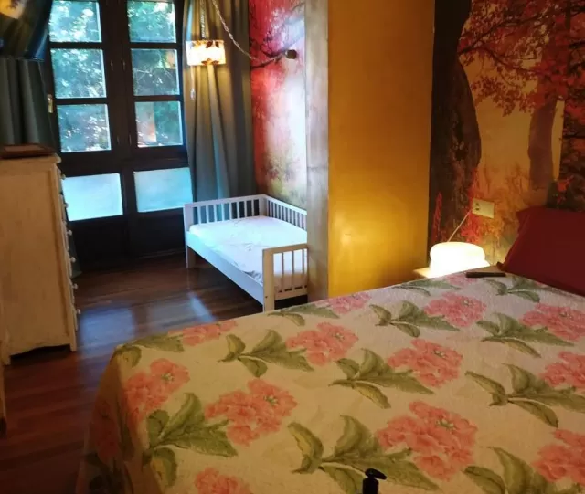 Habitación 4 con vistas jardín