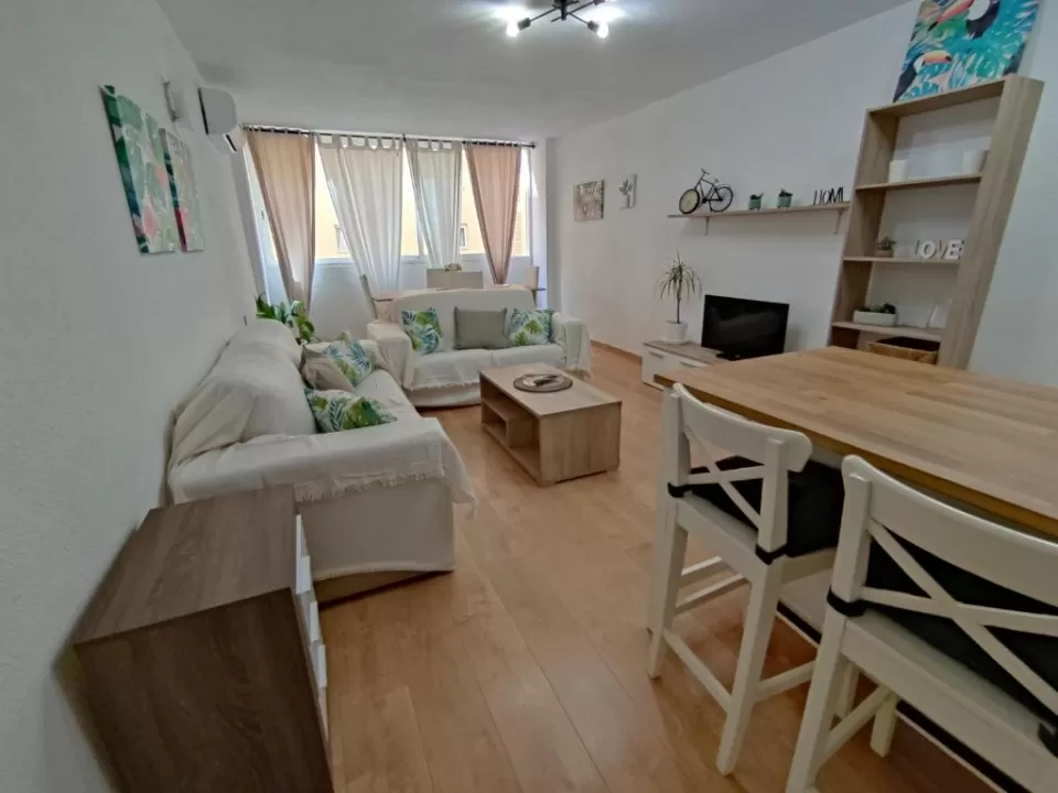 Canalejas Apartment - Alicante Port