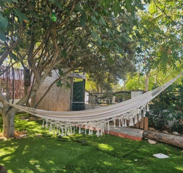 Amplios jardines