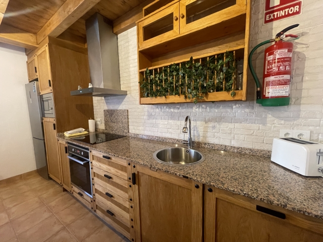 Cocina con detalles de madera