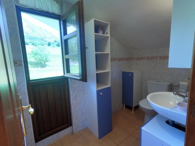 Un aseo en la buhardilla