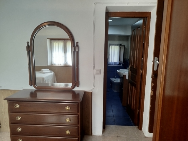 Habitacion doble con bano