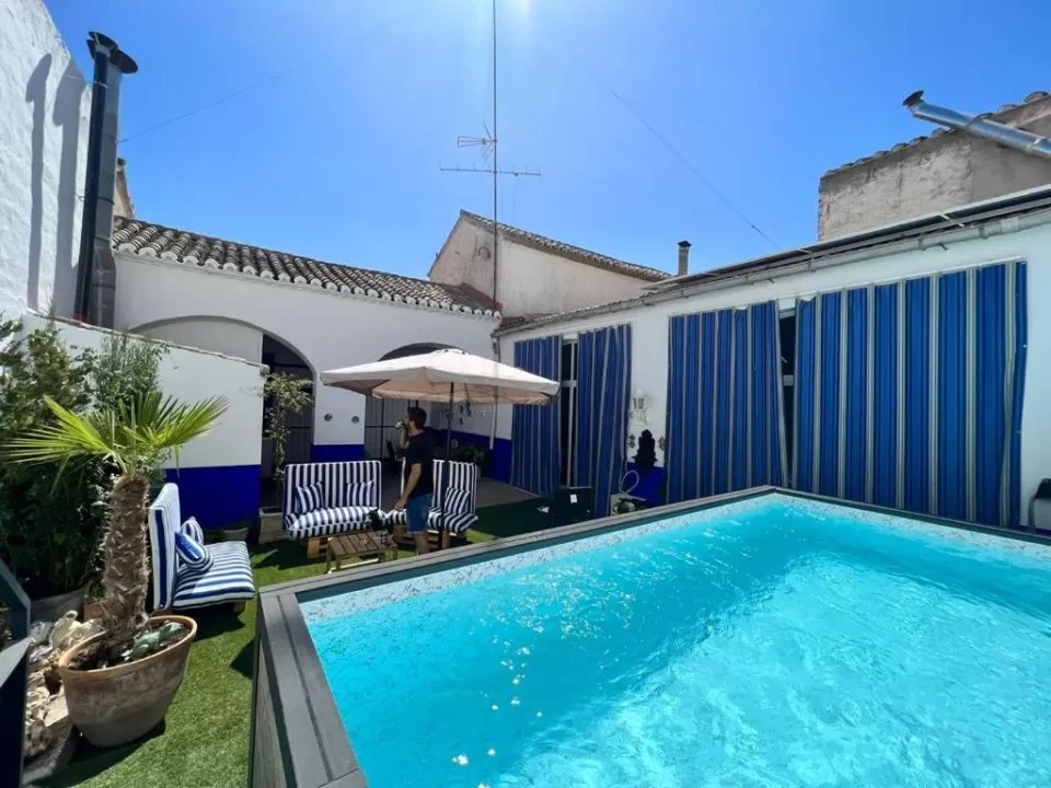 Casa Maria Camuñas