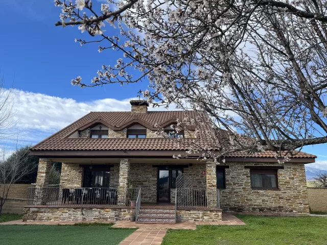 Los Rosales de Venturada