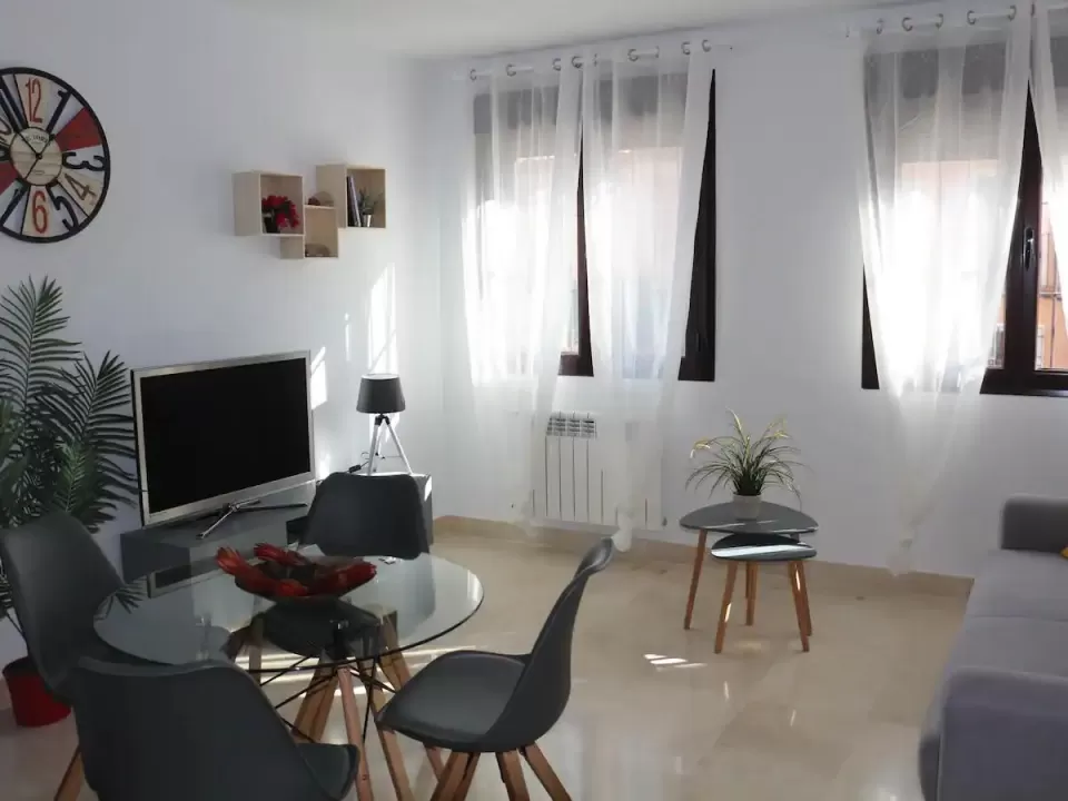 Apartamento Roca Tarpeya 4