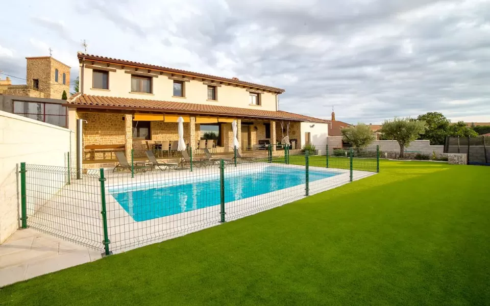 Casa Rural La Tarara