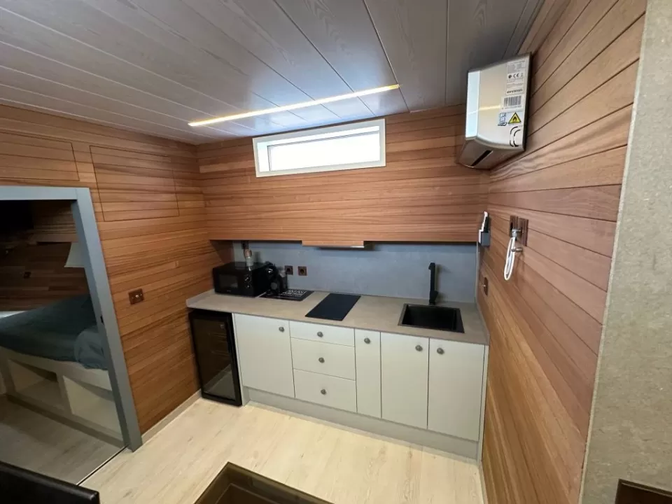 Barco Jo Marie - Apartamento Proa