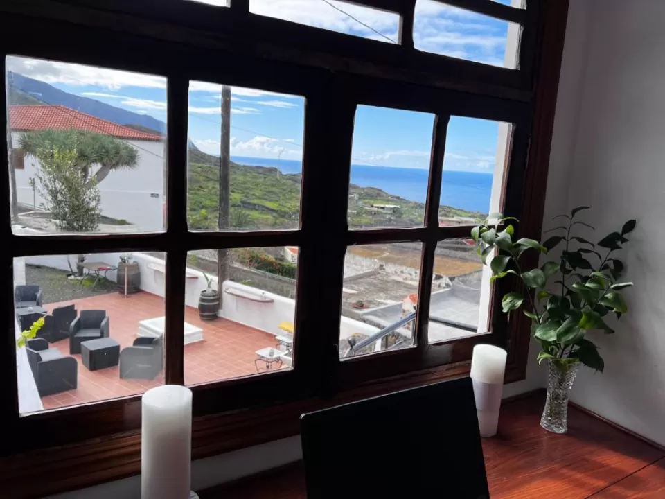Doble matrimonio con espacio para trabajo