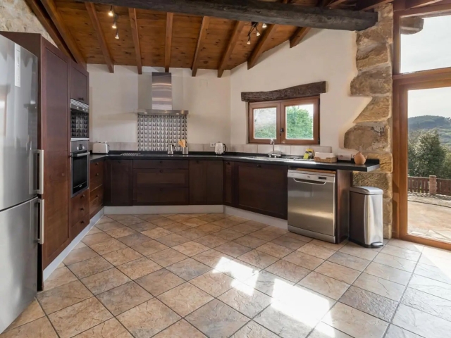 Cocina con salida al exterior