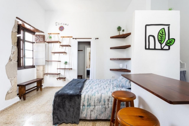 Ventita amplia cama 